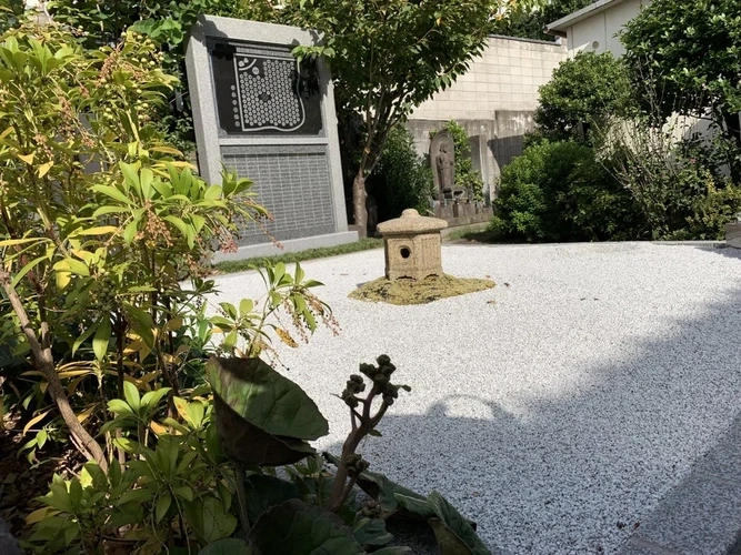 渋谷区 樹木葬「わごころ」 白金こもれびの杜
